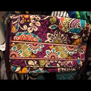 Vera Bradley messenger bag